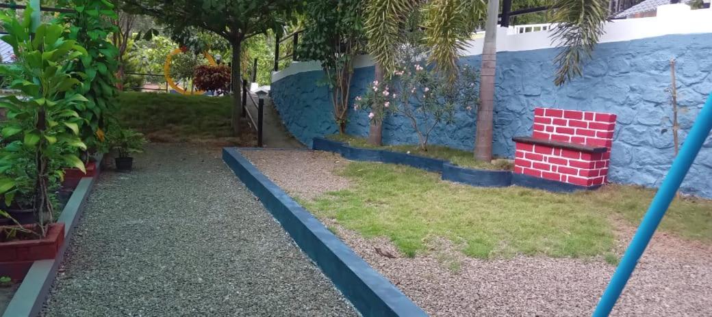 Serene Blossom Valley Tenkasi Exterior photo